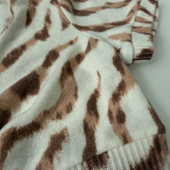 M Colsie Brown Zebra Print Crop Sweater - Picture 6 of 10